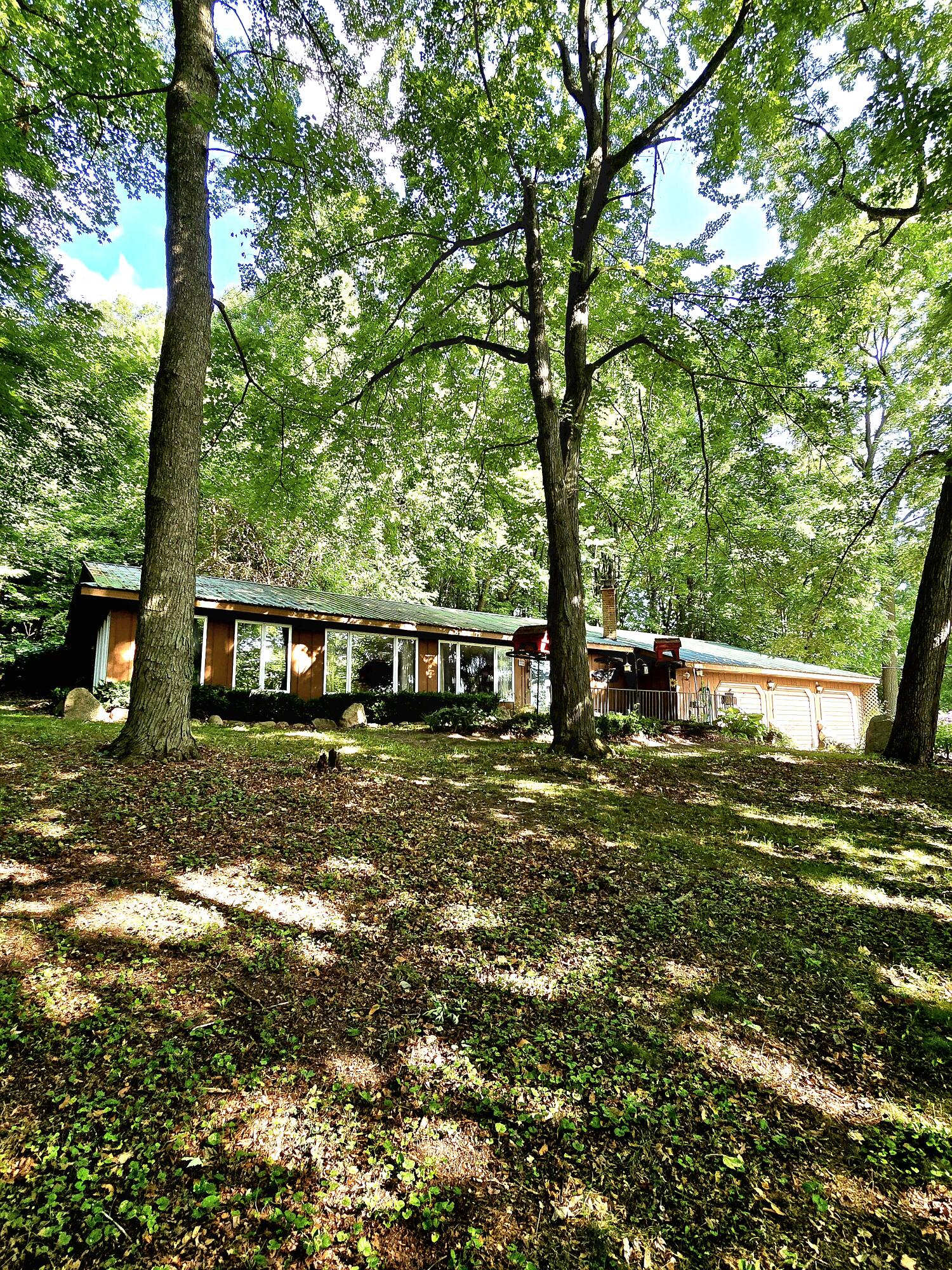 9252 Barnes Road Greenville, MI 48838 - Photo 3 of 49 20240812_100820