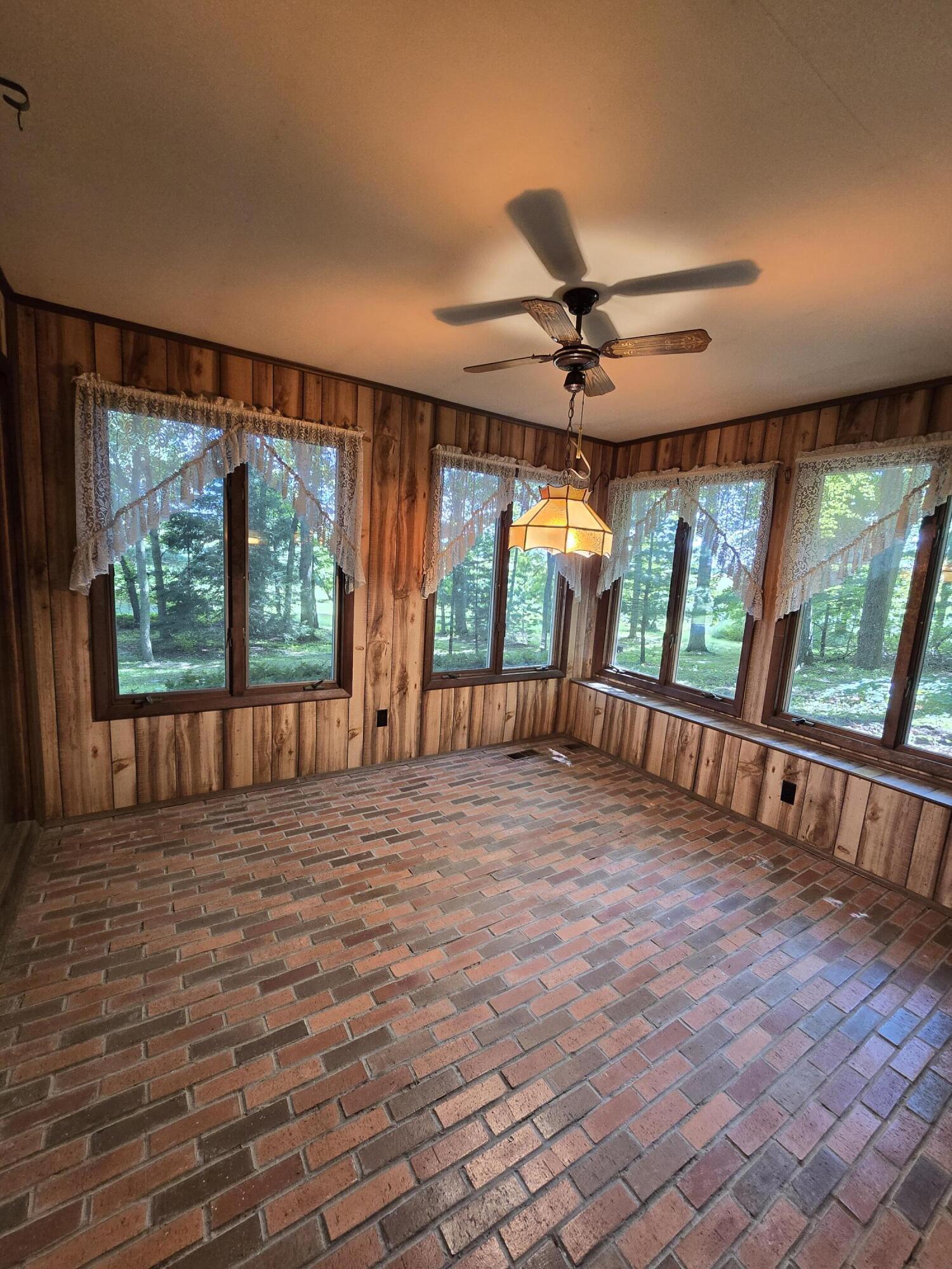 9252 Barnes Road Greenville, MI 48838 - Photo 35 of 49 20240809_151324