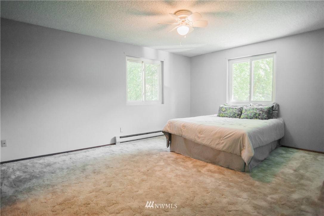1932 Island View Road Oak Harbor, WA 98277 - Photo 11 of 22 Gallery Image 11