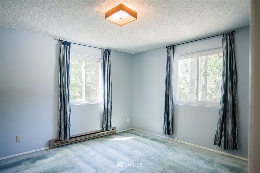 1932 Island View Road Oak Harbor, WA 98277 - Photo 13 of 22 Gallery Image 13