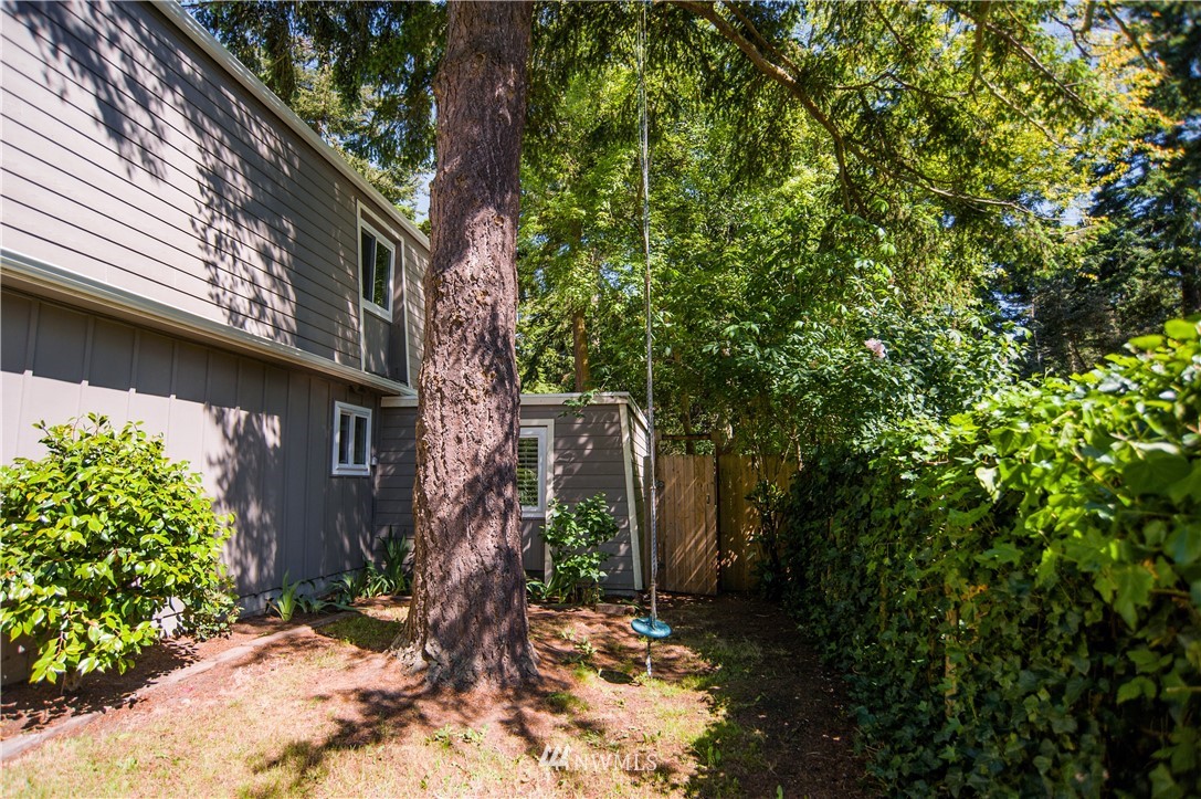 1932 Island View Road Oak Harbor, WA 98277 - Photo 18 of 22 Gallery Image 18