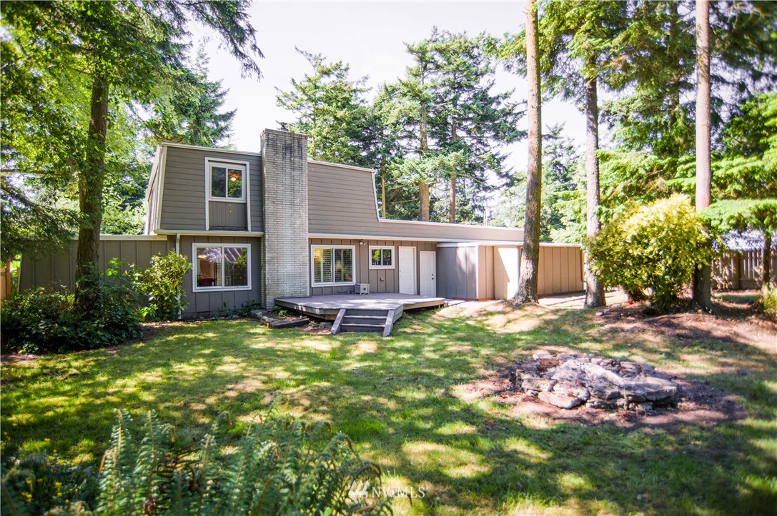 1932 Island View Road Oak Harbor, WA 98277 - Photo 20 of 22 Gallery Image 20