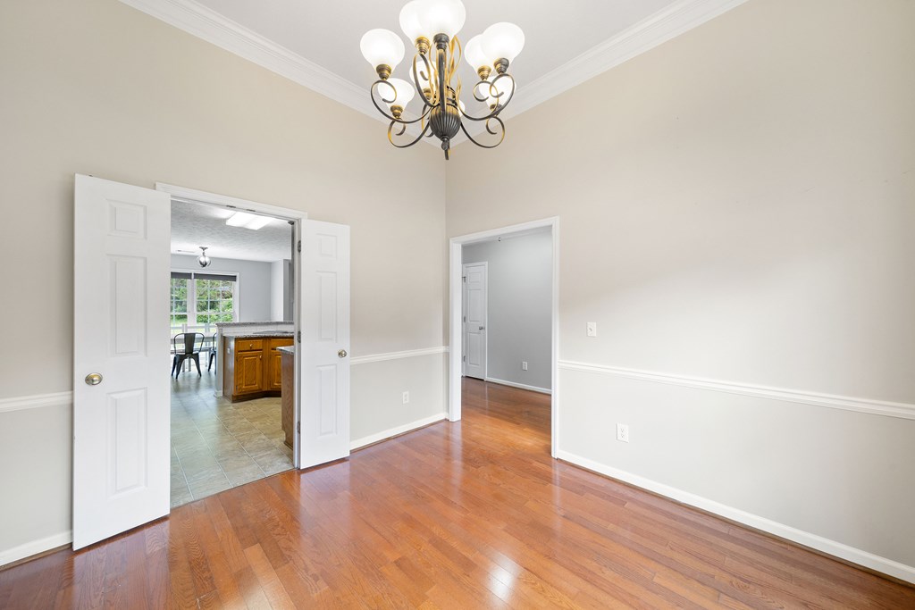 1004 Ruth Creek Court Columbus, GA 31909 - Photo 5 of 36 Gallery Image 5