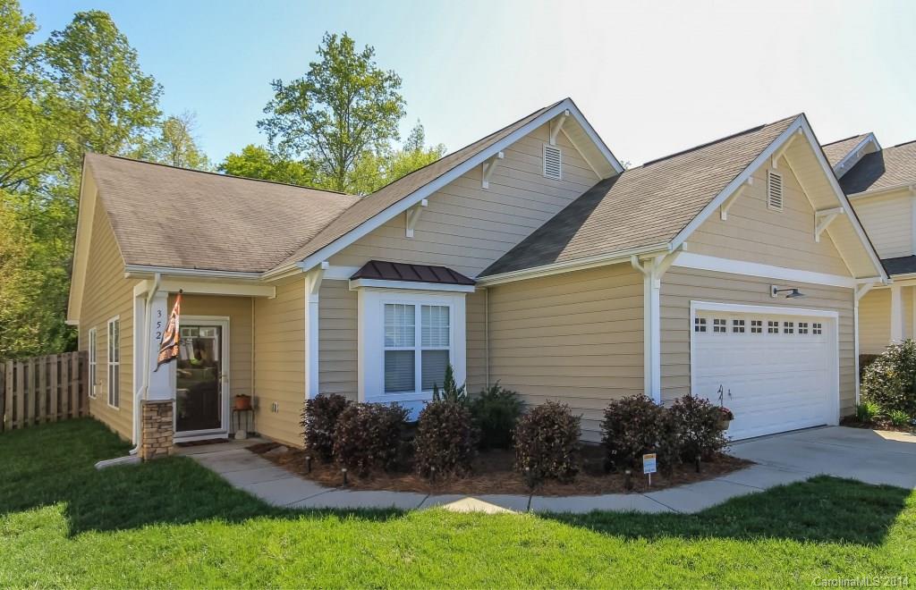 352 Sand Paver Way Fort Mill, SC 29708 - Photo 2 of 24