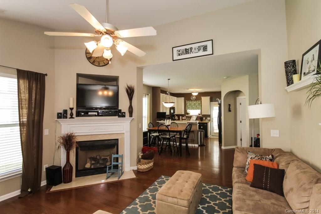352 Sand Paver Way Fort Mill, SC 29708 - Photo 3 of 24