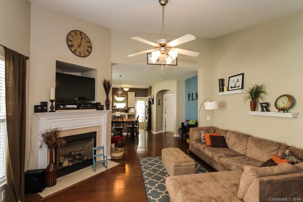 352 Sand Paver Way Fort Mill, SC 29708 - Photo 4 of 24