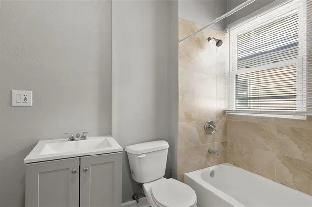 $139,500 | 3038 North 20th Street, Kansas City, KS 66104