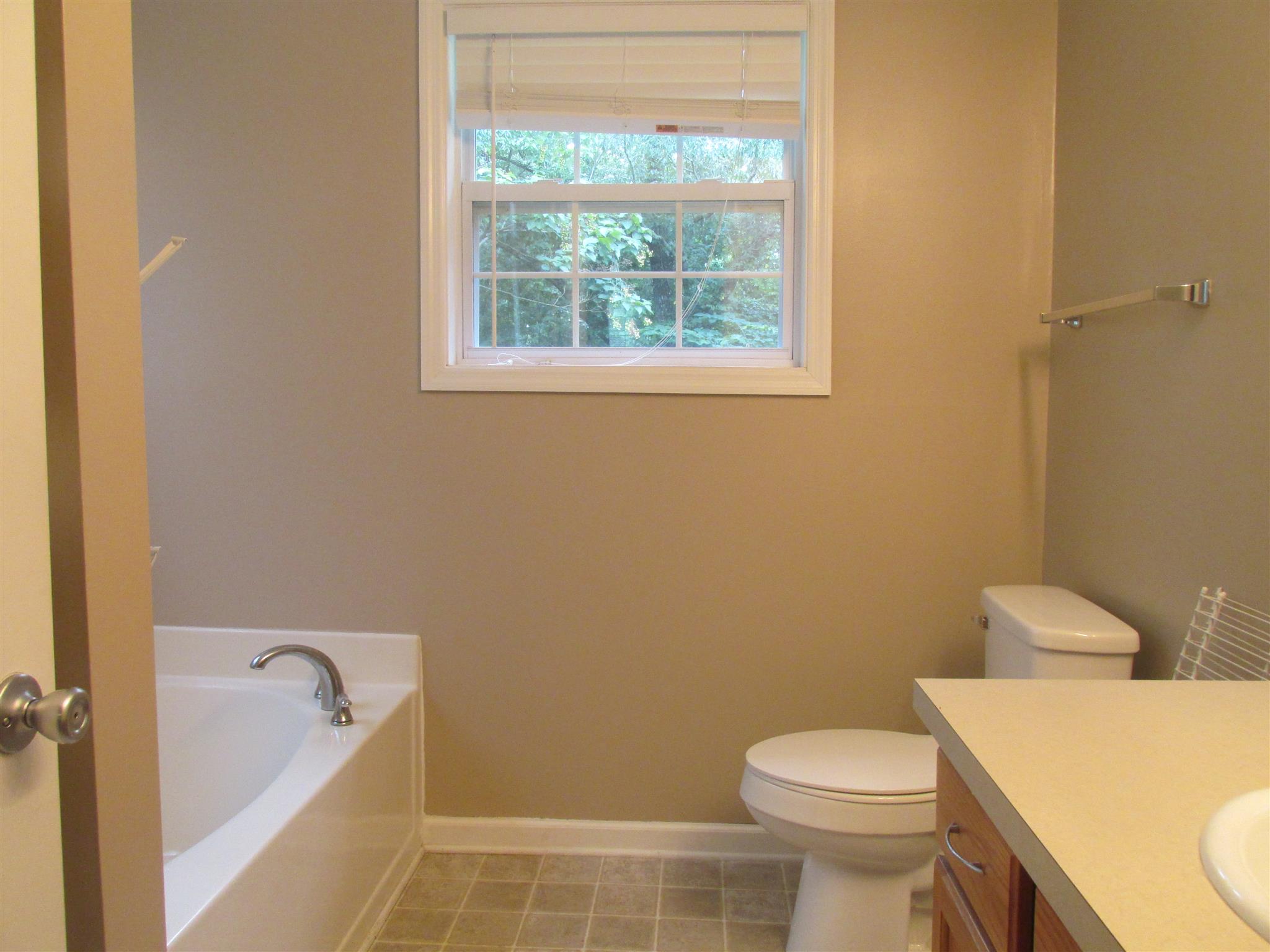 1018 East Sears Road Pegram, TN 37143 - Photo 14 of 28 Gallery Image 14