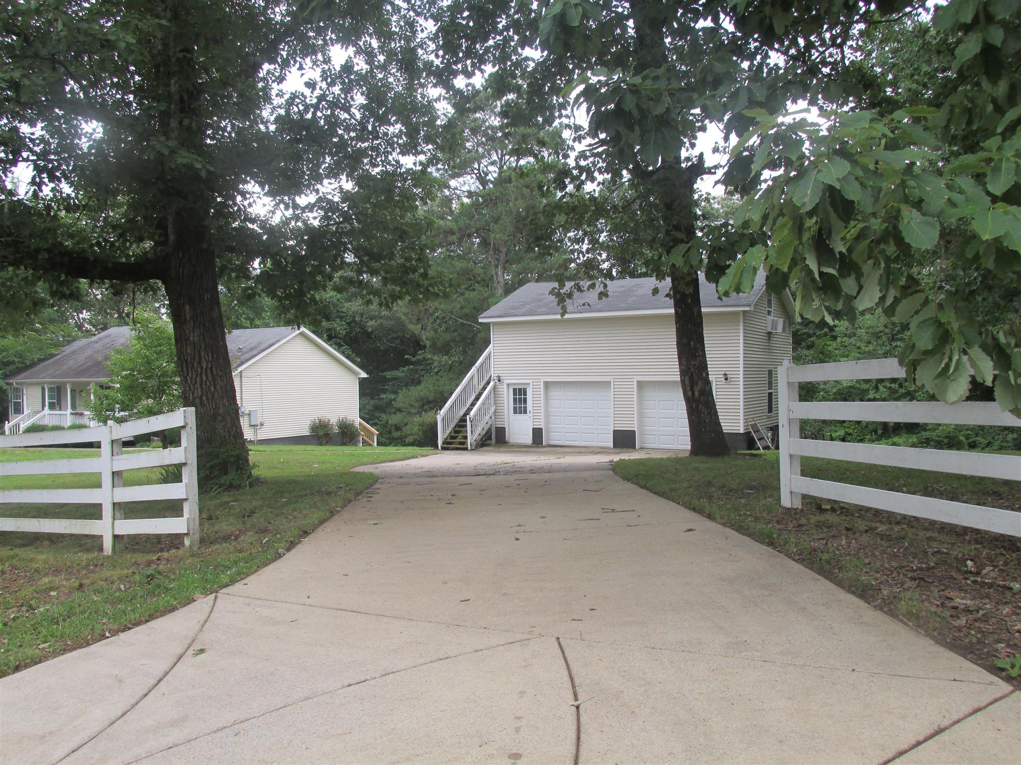1018 East Sears Road Pegram, TN 37143 - Photo 3 of 28 Gallery Image 3