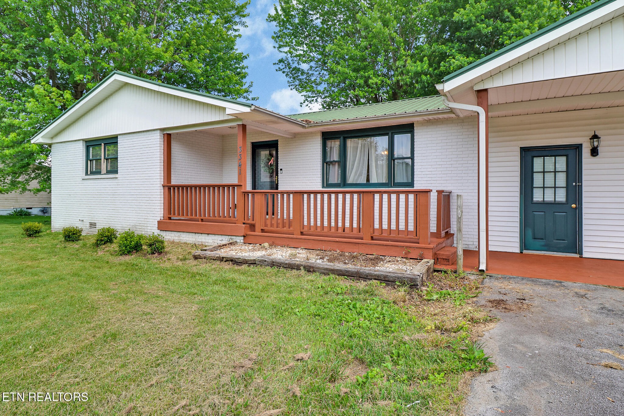 3341 Tabor Loop Crossville, TN 38571 - Photo 4 of 37 Gallery Image 4