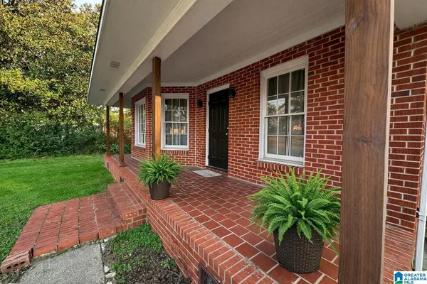 $190,000 | 1205 4th Avenue North, Clanton, AL 35045