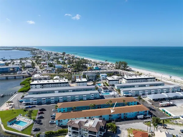 $389,900 | 117 7th Street North, Unit 35, Bradenton Beach, FL 34217