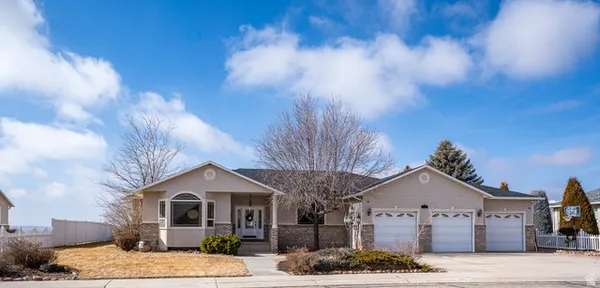 $575,000 | 1135 Parkridge Drive, Roosevelt, UT 84066