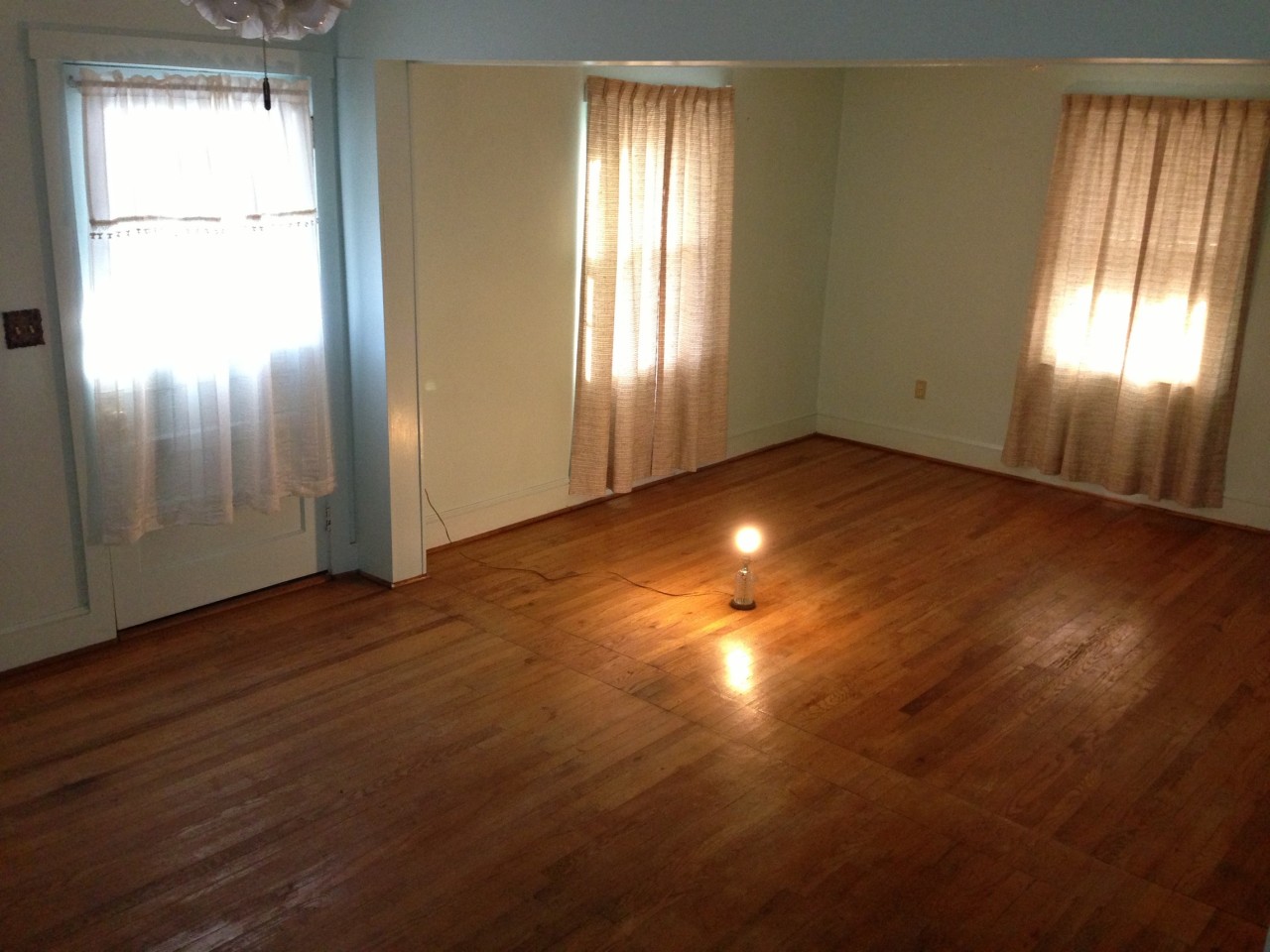 2406 Kessler Road Northeast Roanoke, VA 24012 - Photo 13 of 14 Inside
