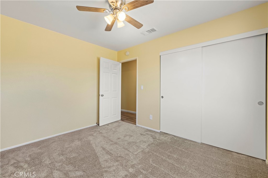 33533 Santiago Road Acton, CA 93510 - Photo 17 of 36 a view of an empty room