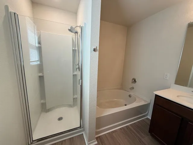 $1,950 | 6016 Anchors Landing Pass, Fort Worth, TX 76179