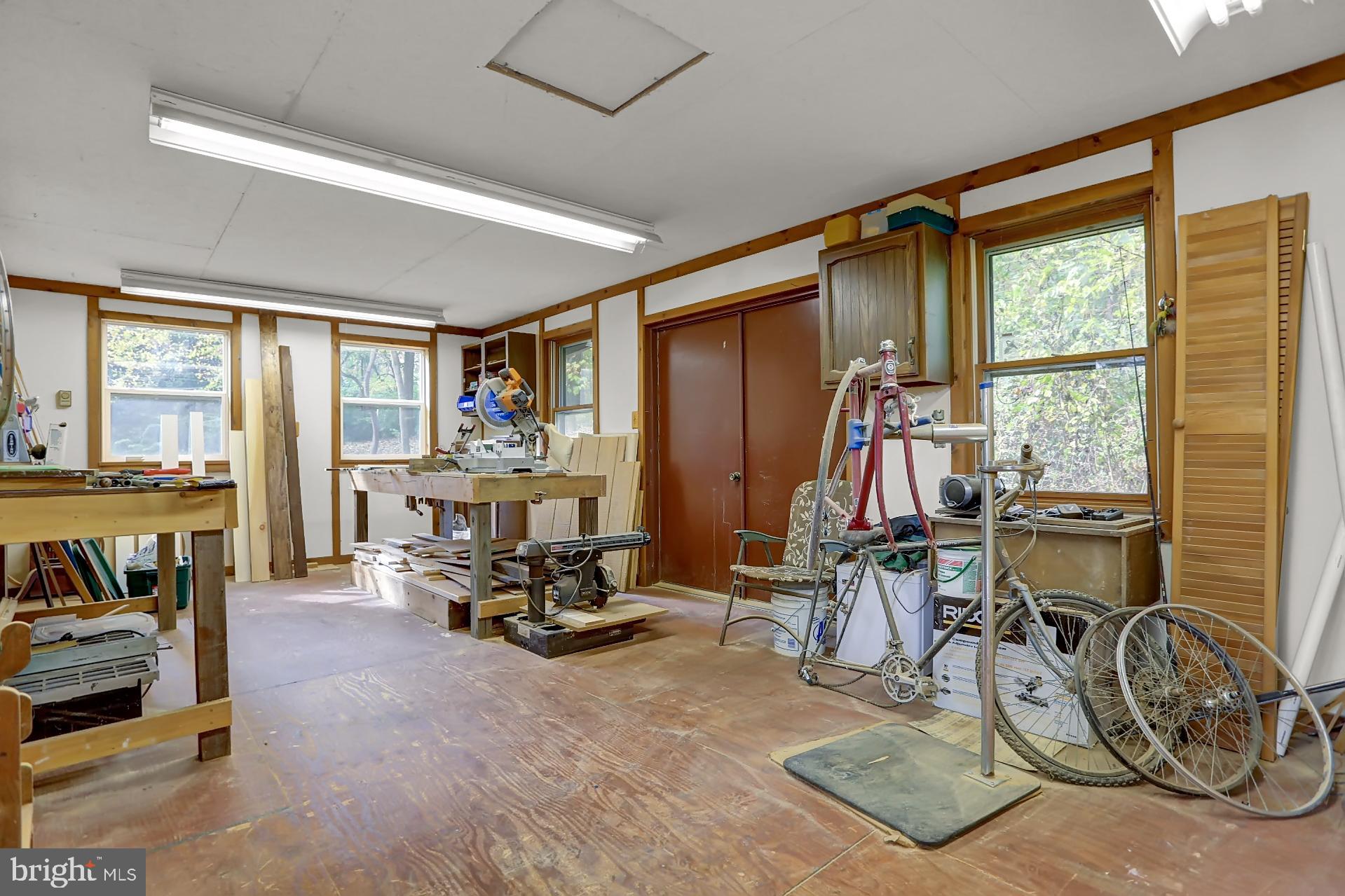 482 Bulltown Road Elverson, PA 19520 - Photo 26 of 37 Workshop or man cave