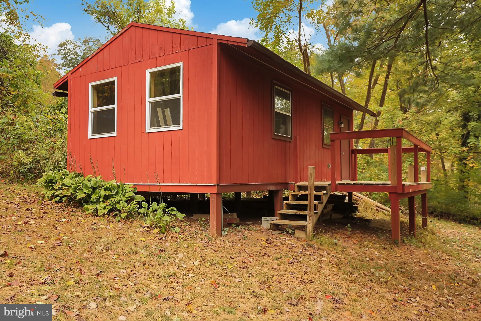 482 Bulltown Road Elverson, PA 19520 - Photo 27 of 37 Man cave/she shed/play house