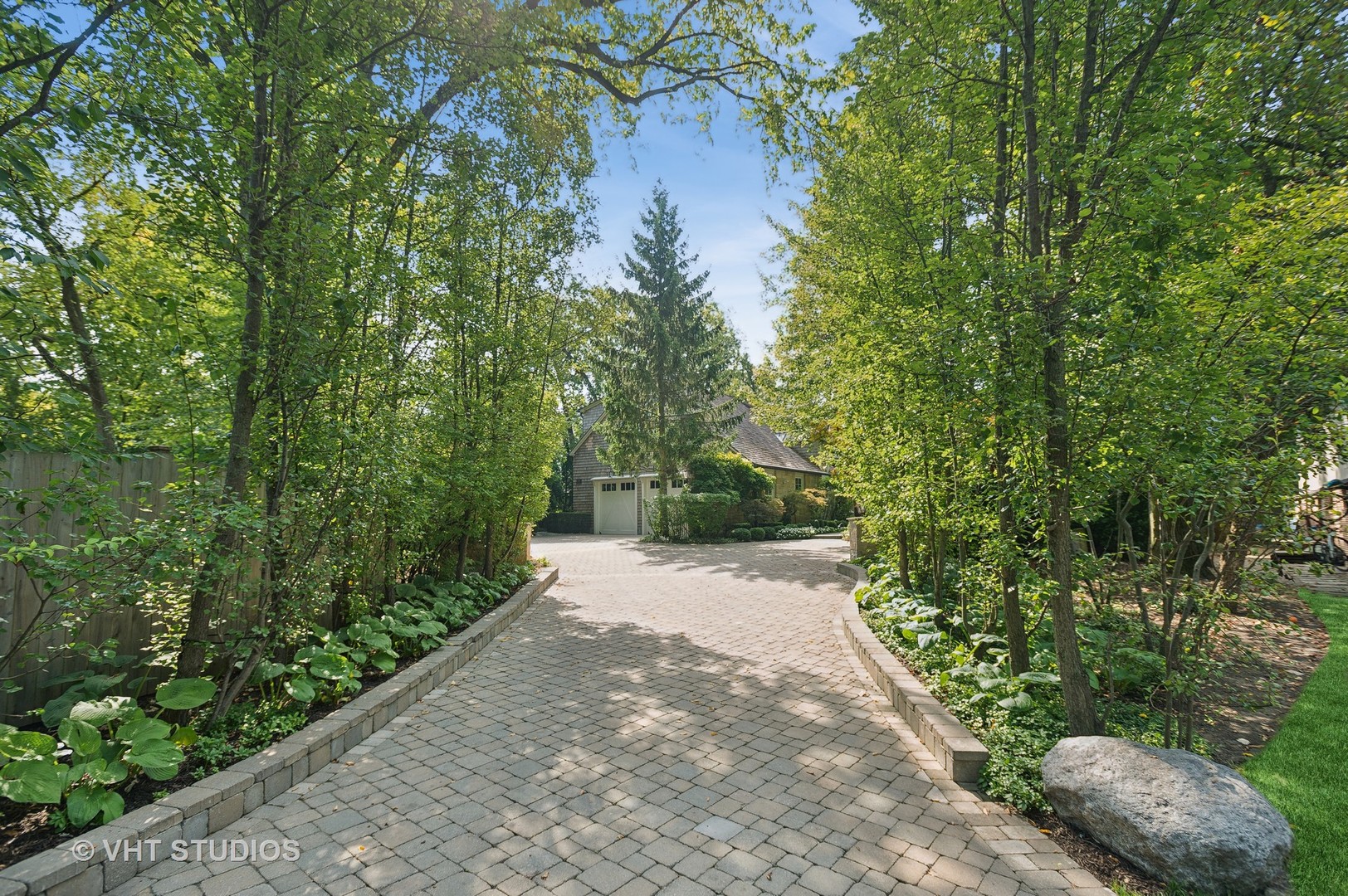 608 Stonegate Terrace Glencoe, IL 60022 - Photo 5 of 63