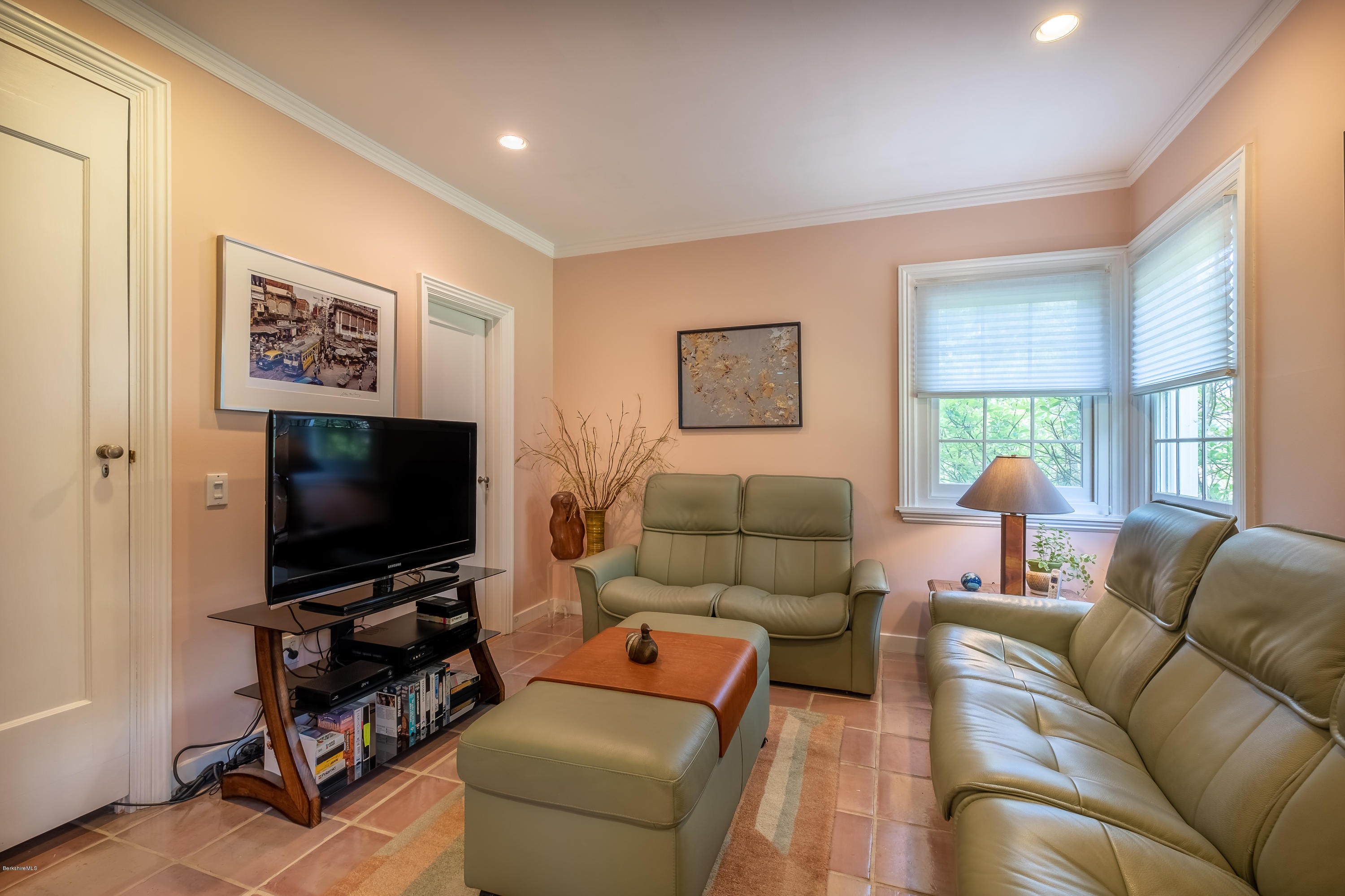 146 Ide Road Williamstown, MA 01267 - Photo 18 of 37 146-Ide-Full-22