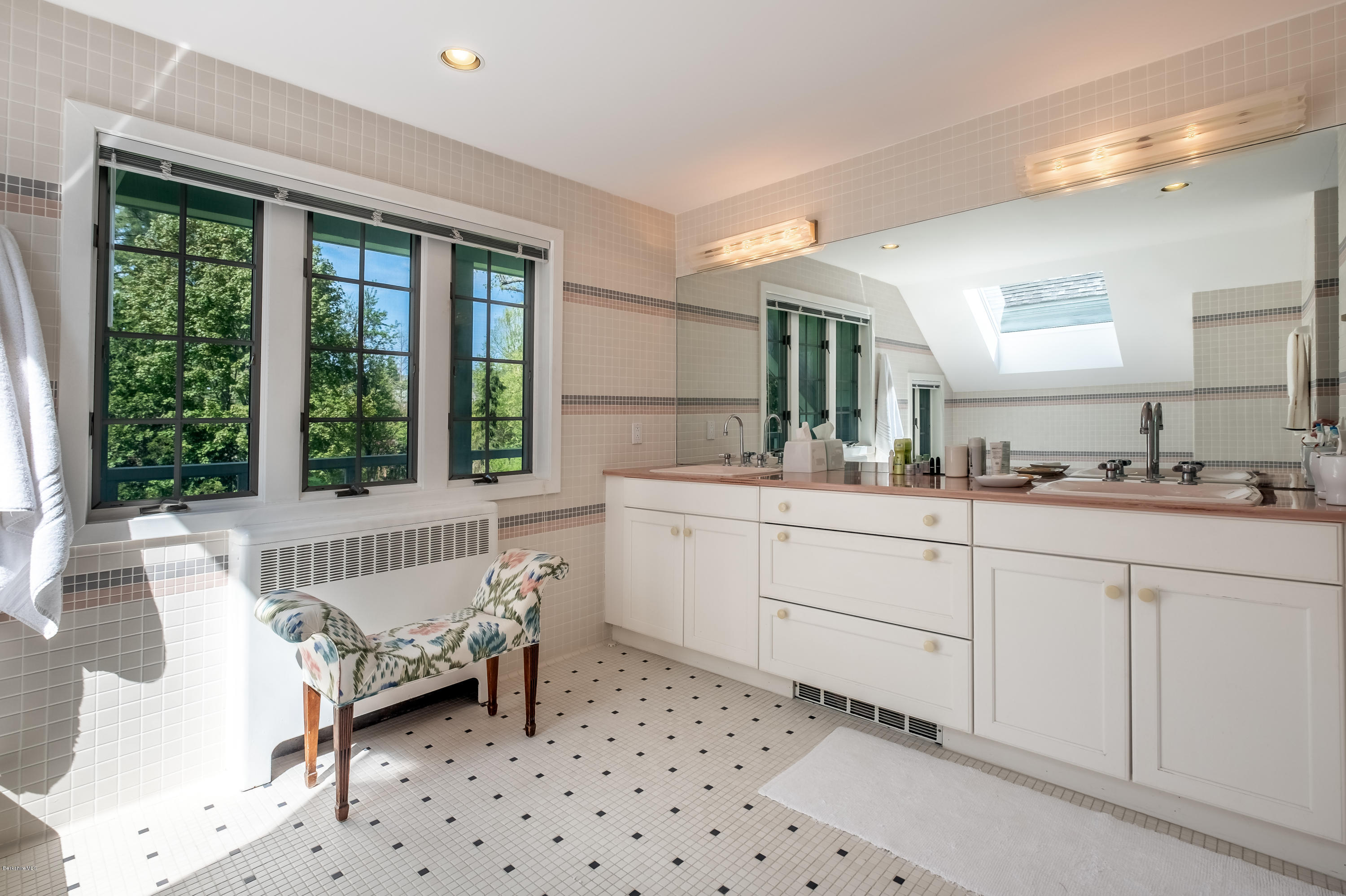 146 Ide Road Williamstown, MA 01267 - Photo 23 of 37 146-Ide-Full-30