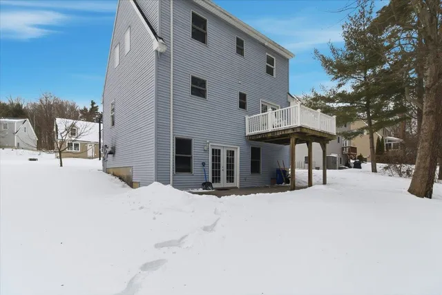 $299,900 | 318 Chester Knoll Drive, Bennington, VT 05201