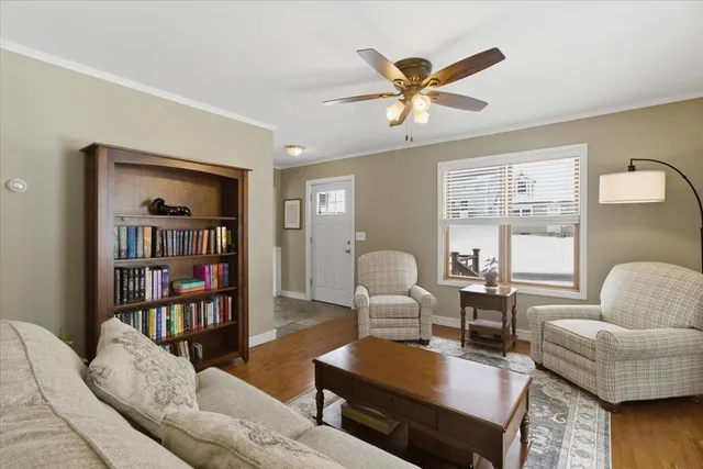 $299,900 | 318 Chester Knoll Drive, Bennington, VT 05201