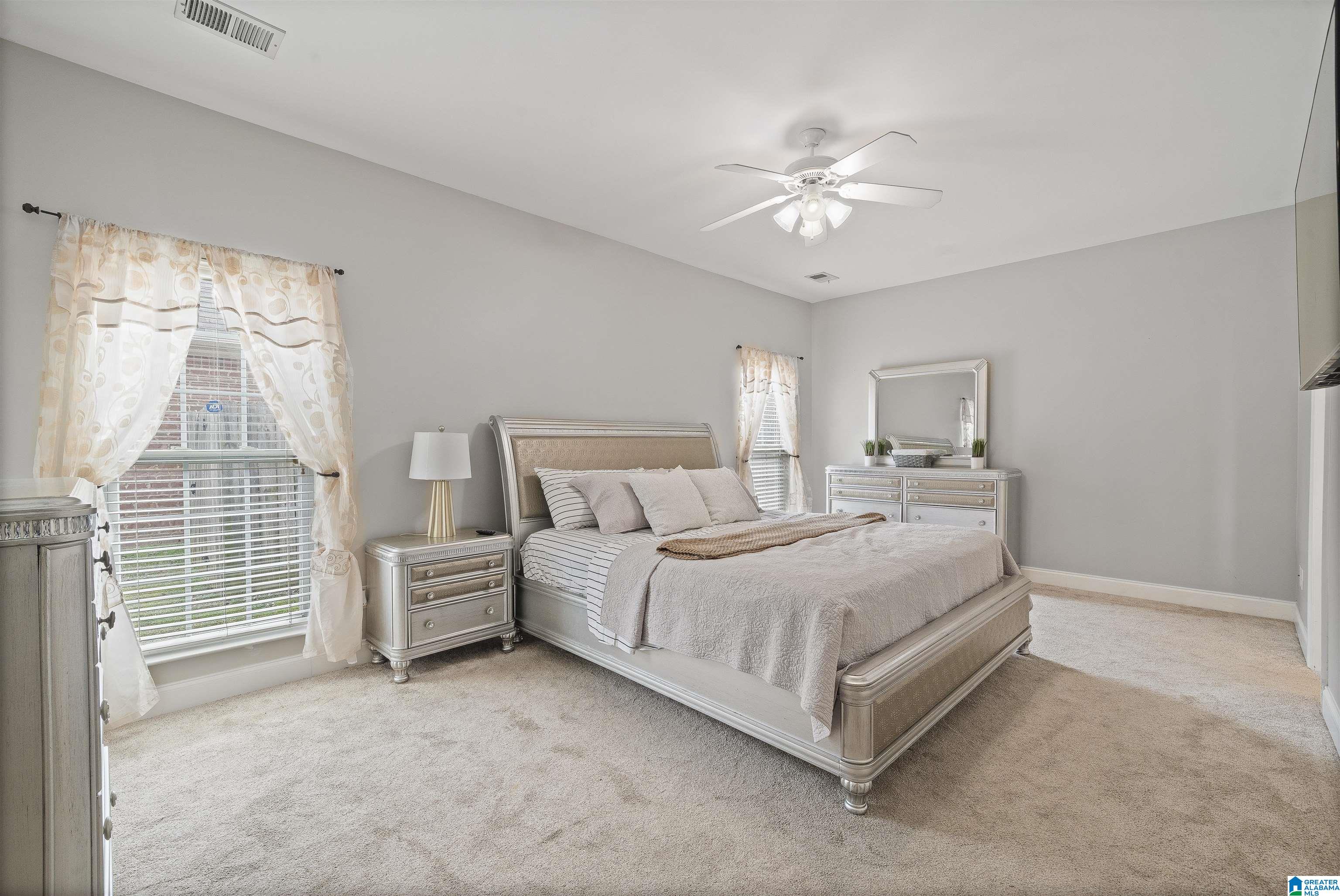 342 Creekside Lane Pelham, AL 35124 - Photo 16 of 39