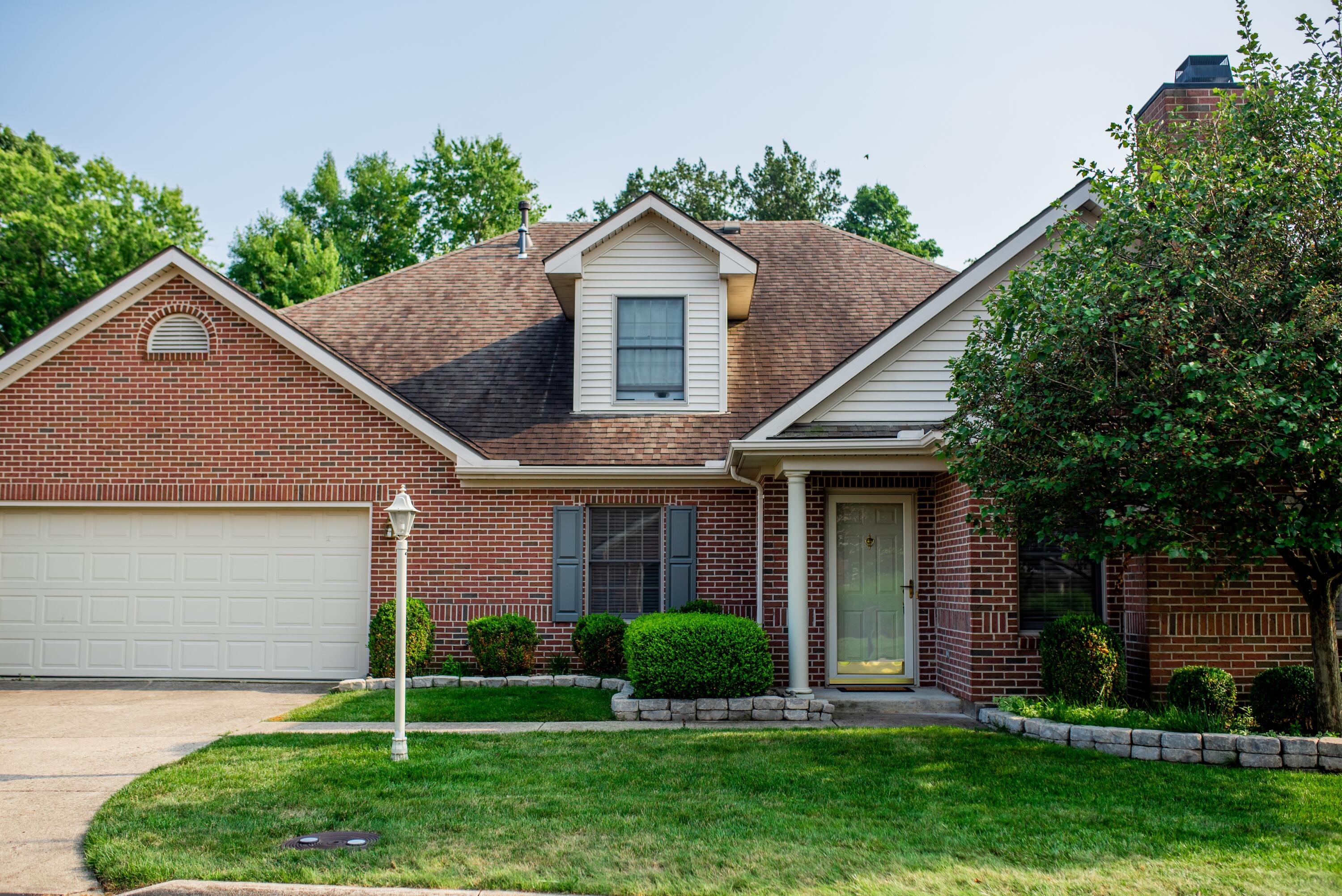826 Brendle Springfield, OH 45503 - Photo 2 of 39