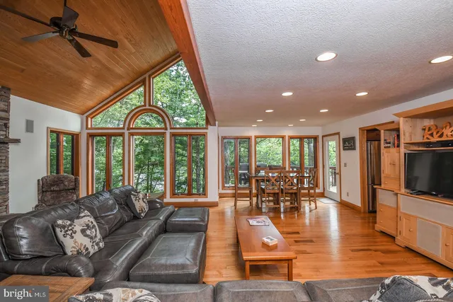 $949,900 | 90 Bethesda Trail, Swanton, MD 21561