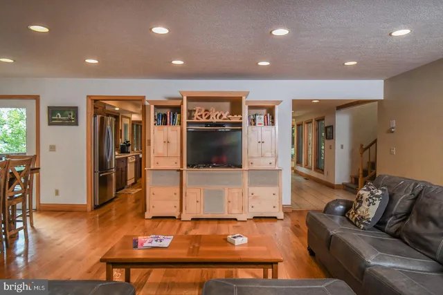 $949,900 | 90 Bethesda Trail, Swanton, MD 21561