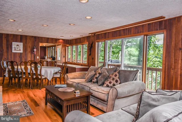 $949,900 | 90 Bethesda Trail, Swanton, MD 21561