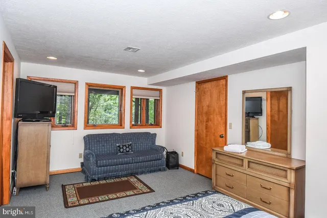 $949,900 | 90 Bethesda Trail, Swanton, MD 21561