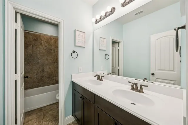 $679,000 | 1832 Seminole Lane, Argyle, TX 76226