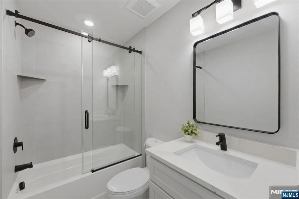 91 Union Street, Unit 4B Lodi, NJ 07644 - Photo 8 of 13