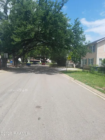$1,700 | 630 Wilson Street, Lafayette, LA 70503