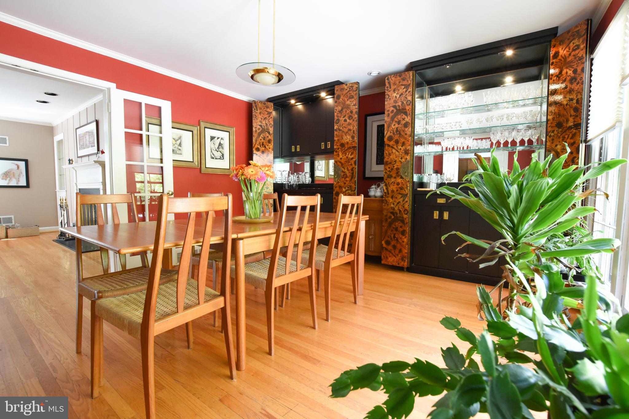 1227 Pinewood Road Villanova, PA 19085 - Photo 11 of 43 a view of a livingroom with furniture and floor to ceiling window