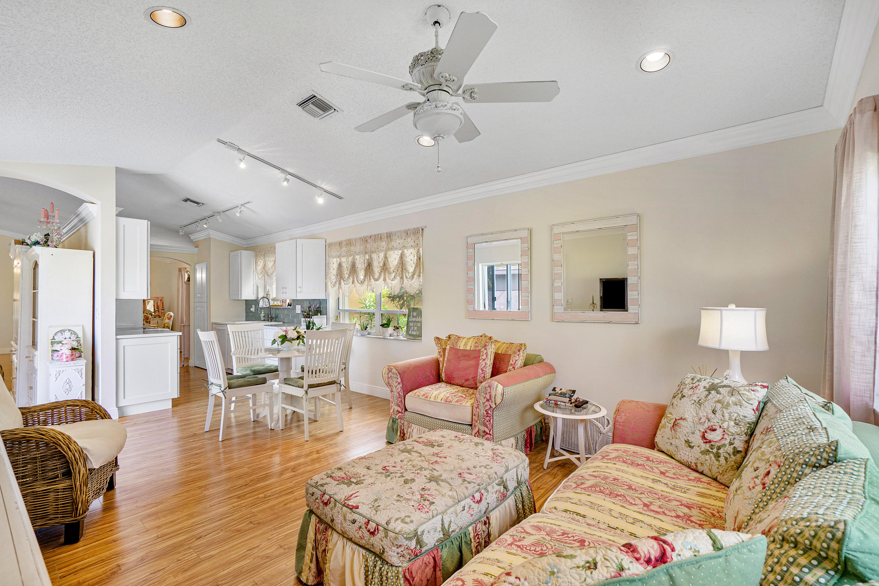 23291 Feather Palm Court Boca Raton, FL 33433 - Photo 11 of 34 Family Room
