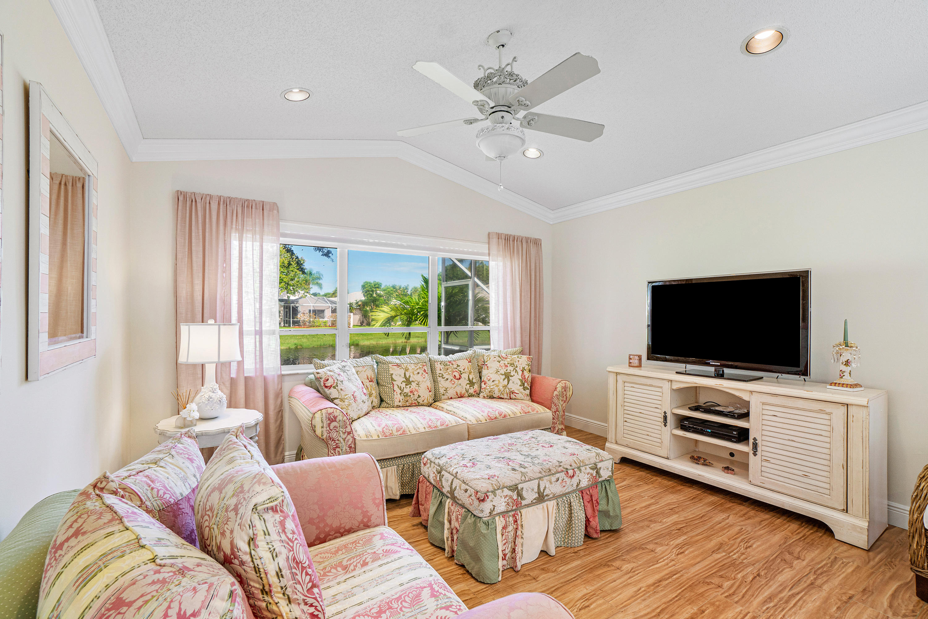 23291 Feather Palm Court Boca Raton, FL 33433 - Photo 13 of 34 Family Room