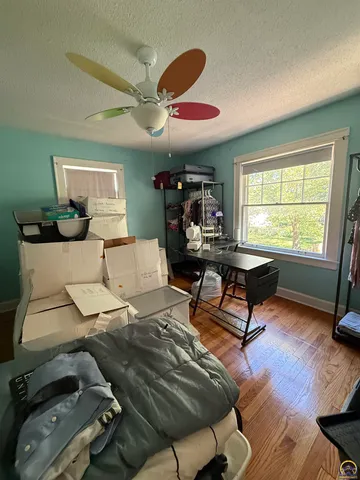 $249,500 | 1516 West Street, Emporia, KS 66801