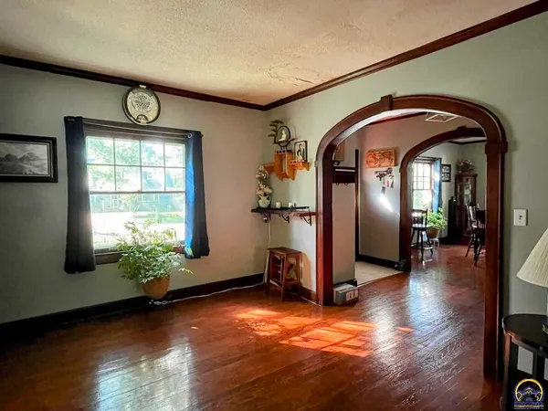 $242,500 | 1516 West Street, Emporia, KS 66801