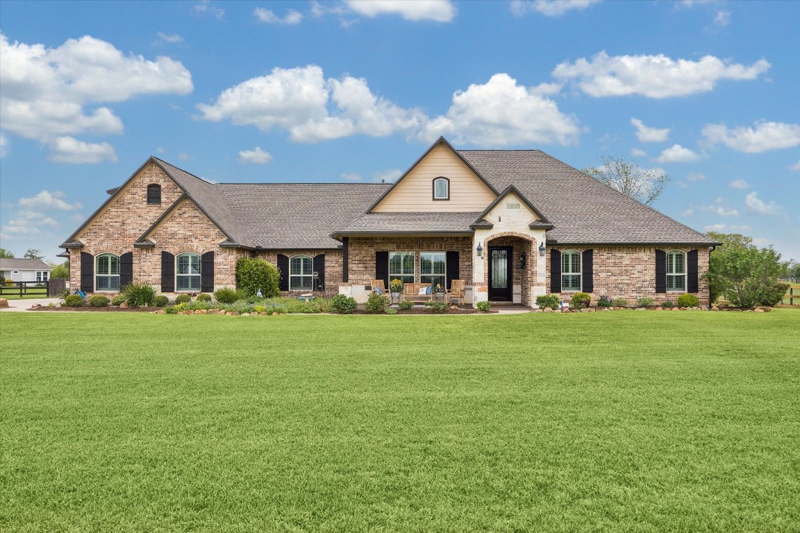 17703 Cedarhill Drive Rosharon, TX 77583 - Photo 1 of 47 Welcome to this beautiful, custom home located in Suncreek Estates - curb appeal that makes a lasting first impression on 2 expansive acres.