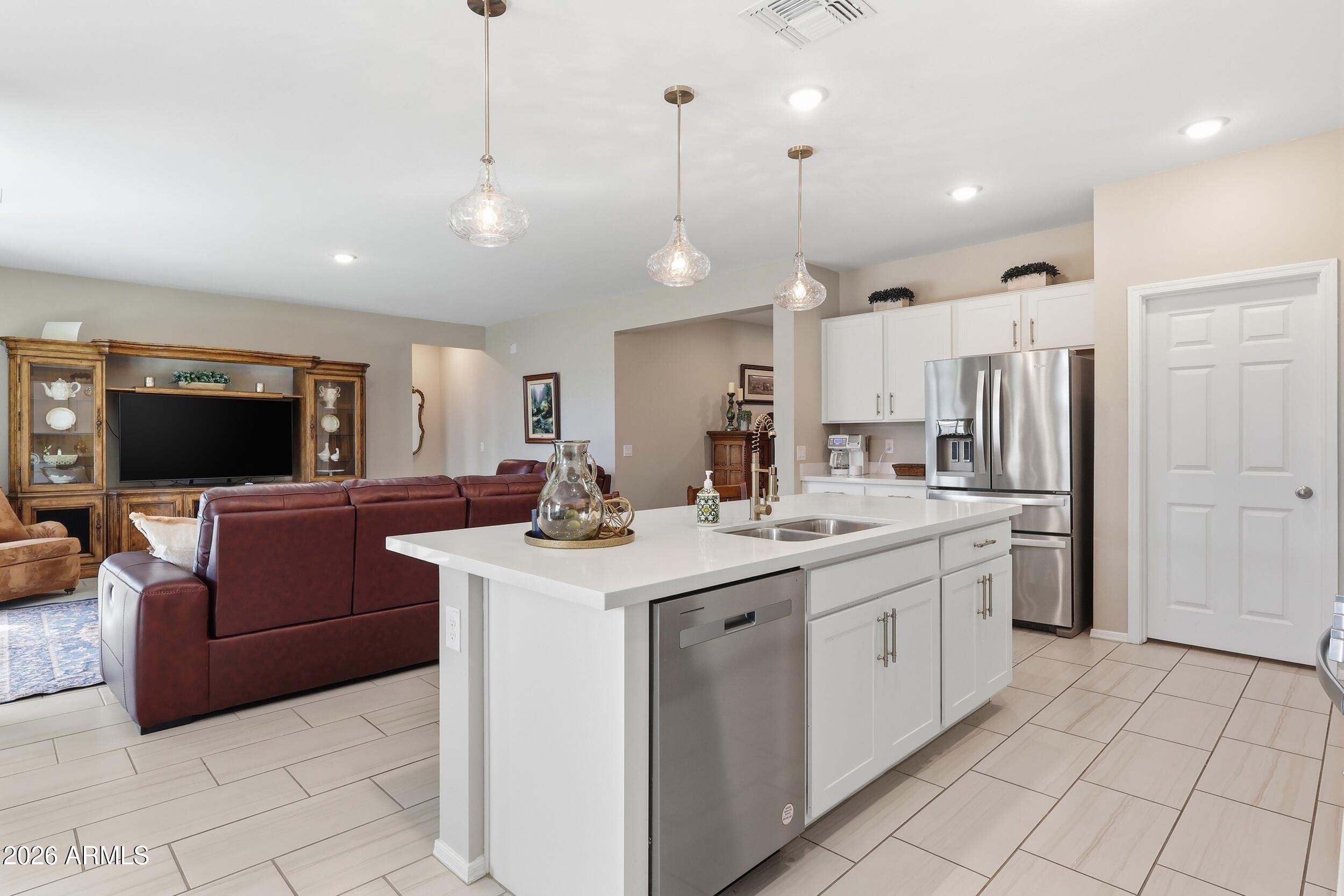 47347 West Cansados Road Maricopa, AZ 85139 - Photo 17 of 46 9_img_1848
