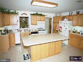 780 Ranck Road Morgantown, PA 19543 - Photo 3 of 6 Gallery Image 3