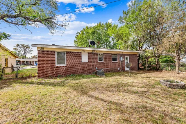 $95,000 | 1414 East Catalina Street, Wichita, KS 67216