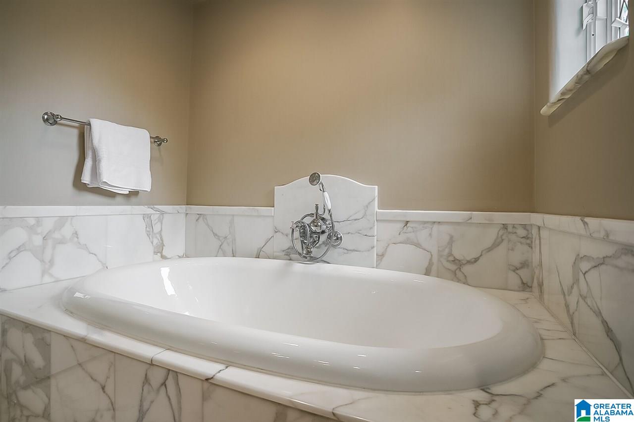 3025 Canterbury Road Birmingham, AL 35223 - Photo 35 of 50