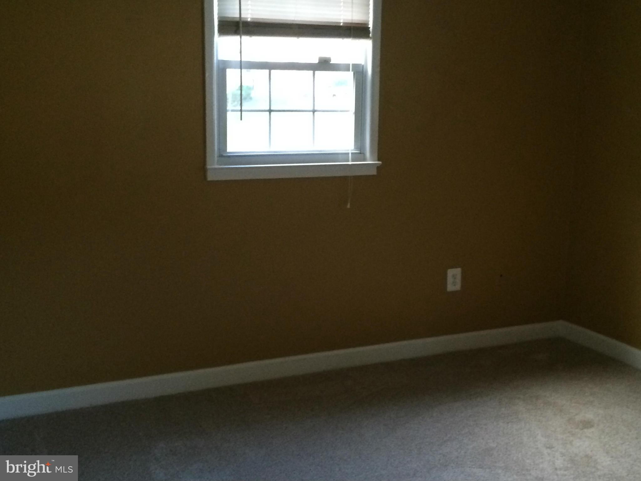 13123 Haddock Road Woodbridge, VA 22193 - Photo 7 of 10 Bedroom