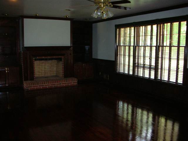 410 Milwee Creek Road Pendleton, SC 29670 - Photo 3 of 18