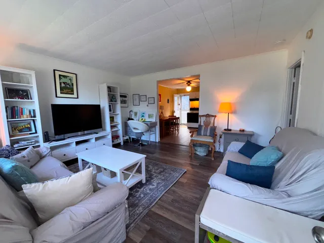 $625,000 | 124 Skiff Avenue, Unit C12, Vineyard Haven, MA 02568