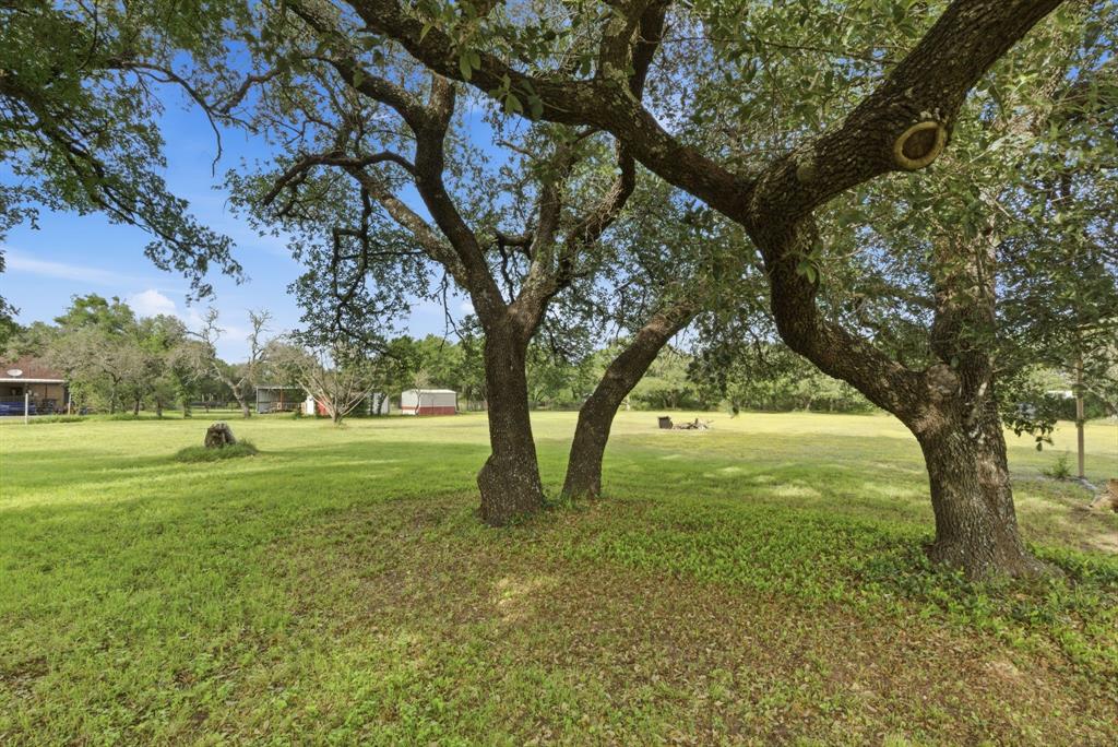 2009 Adams Lane South Azle, TX 76020 - Photo 32 of 35